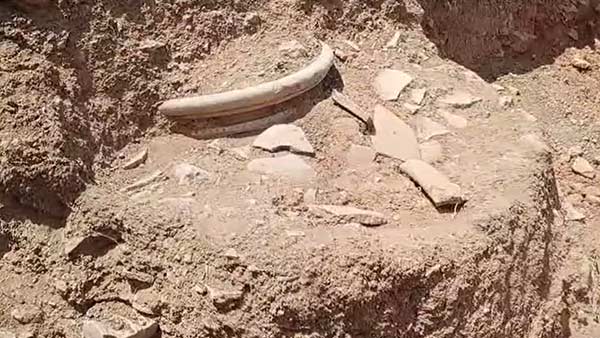 Twi burial urns found Adichanallur site