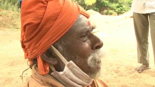 Alms seeker donates 4th Time Rs 10,000 to Govt fund Alms seeker donates 4th Time Rs 10,000 to Govt fund
