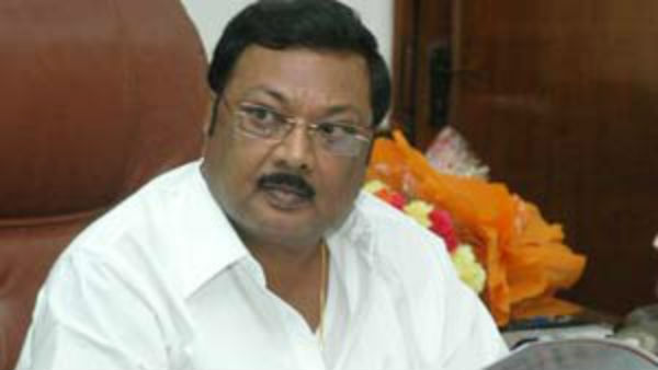 அழகிரி ஆதரவாளர்கள் போஸ்டர்கள்