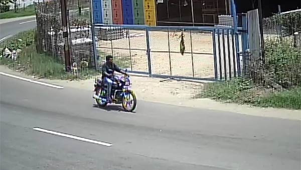 honest thief returns stolen bike to owner through courier near coimbatore honest thief returns stolen bike to owner through courier near coimbatore
