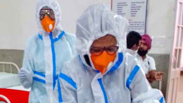 சுகாதாரத்துறைச் செயலாளர்