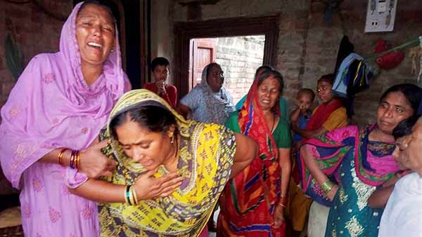 PM Modi Condoles loss of Lives Due to Heavy Lightning in Bihar and UP PM Modi Condoles loss of Lives Due to Heavy Lightning in Bihar and UP