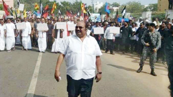 10 ஆண்டுகால தோழமை