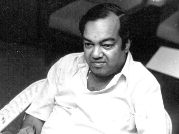 Veteran Lyricist Vairamuthus Research Article on Kannadasan Veteran Lyricist Vairamuthus Research Article on Kannadasan