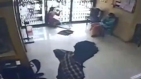 Kerala woman kills at bank glass door accident Kerala woman kills at bank glass door accident
