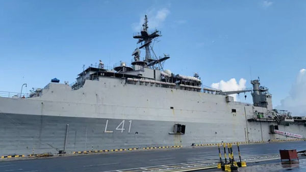 Vande Bharat mission: INS Jalashwa to Bring Back 700 Indians From Sri Lanka Vande Bharat mission: INS Jalashwa to Bring Back 700 Indians From Sri Lanka