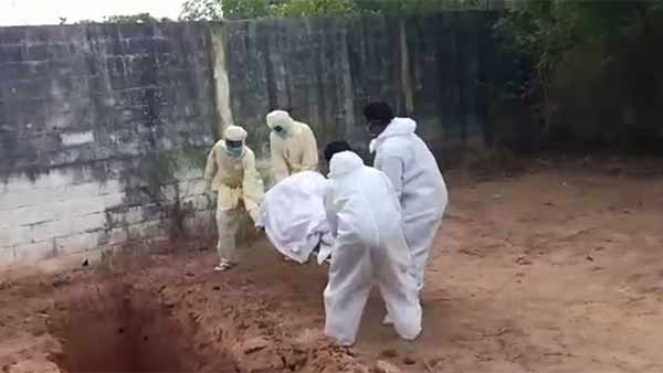 Mishandling of the Coronavirus infected person body in Puducherry goes viral Mishandling of the Coronavirus infected person body in Puducherry goes viral