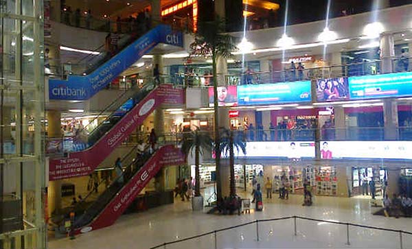 குளிர்சாதன இயந்திரங்கள்
