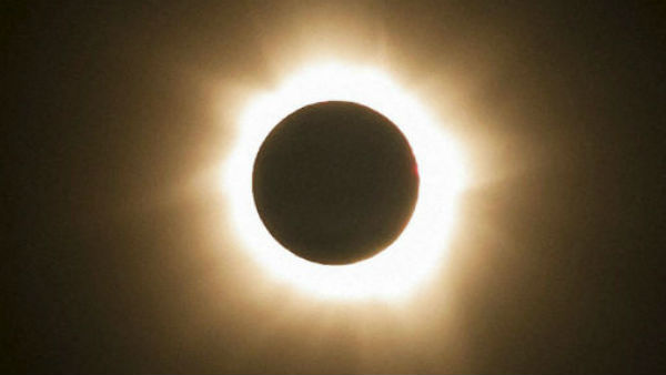 ஆன்லைனில் கிரகணத்தை ரசிக்கலாம்