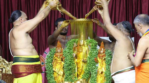 இலவச டிக்கெட்டுகள்