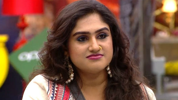 முழு வாழ்க்கை வாழ வேண்டும்