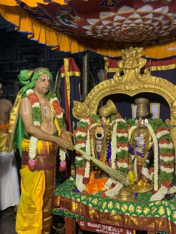 Srivilliputhur Aandal temple Garuda sevai festvial Srivilliputhur Aandal temple Garuda sevai festvial