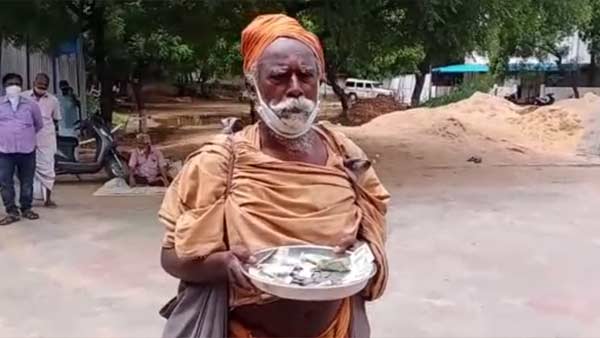 AlmsSeeker donated the Rs.50,000 money received to the Madurai District Collector AlmsSeeker donated the Rs.50,000 money received to the Madurai District Collector