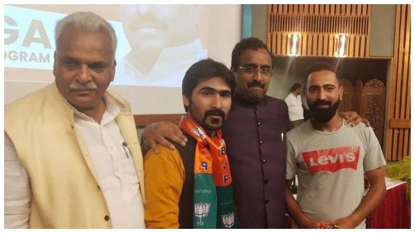 BJP Leader, His Father & Brother Shot Dead by Militants in J&Ks Bandipora BJP Leader, His Father & Brother Shot Dead by Militants in J&Ks Bandipora