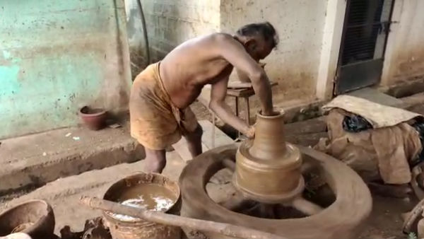 கூலி கொடுக்க முடியவில்லை