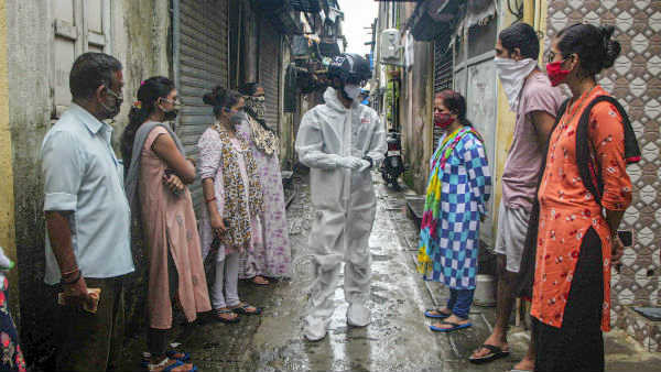 Mumbai reports 700 Corona Positives in a day Mumbai reports 700 Corona Positives in a day
