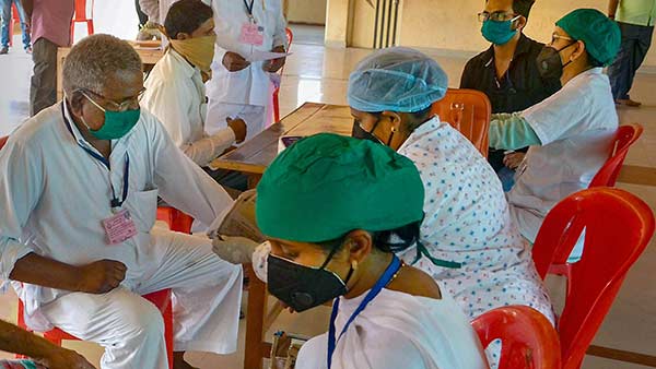 Patients With Comorbidities, Elderly Not Eligible for Home Isolation: corona guidelines Patients With Comorbidities, Elderly Not Eligible for Home Isolation: corona guidelines