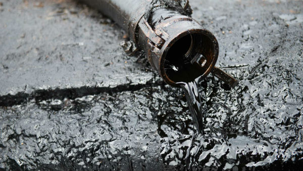 Tamilnadu and other 4 states see huge loss due to Crude Oil fall Tamilnadu and other 4 states see huge loss due to Crude Oil fall