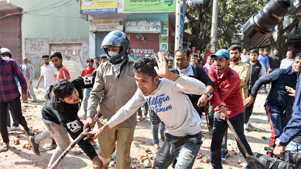 9 killed in delhi riots and they were forced to chant jai shri ram, says police 9 killed in delhi riots and they were forced to chant jai shri ram, says police