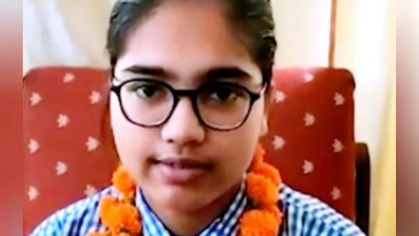 Lucknow girl Divyanshi Jain scored 600 out of 600 in plus 2 marks Lucknow girl Divyanshi Jain scored 600 out of 600 in plus 2 marks