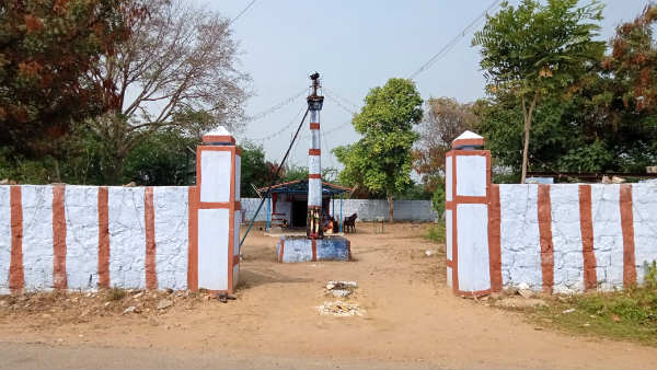 Chendraya Perumal Kovil Temple in Salem land grab case, High court asks TN gov respond Chendraya Perumal Kovil Temple in Salem land grab case, High court asks TN gov respond