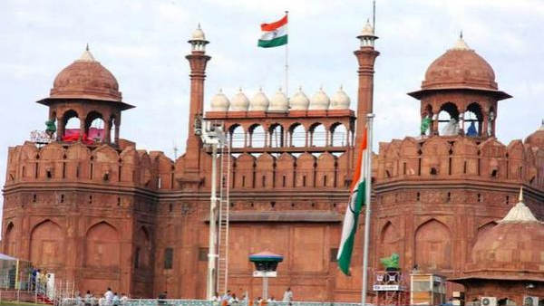Minister of Home Affairs asks states to invite covid front line warriors for I-Day event Minister of Home Affairs asks states to invite covid front line warriors for I-Day event