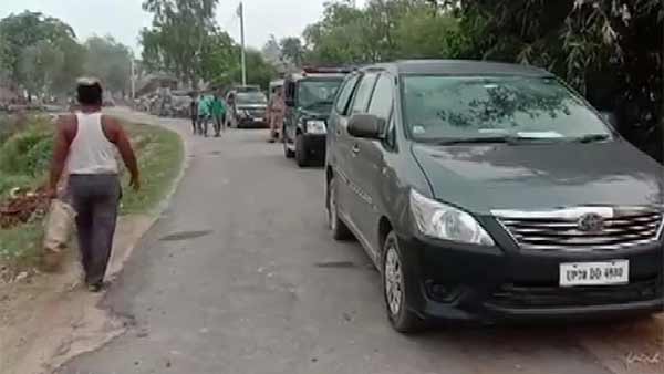 இடைமறித்து தாக்குதல்