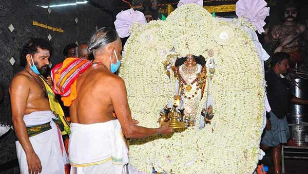 முதல்வர் நாராயணசாமி பங்கேற்பு