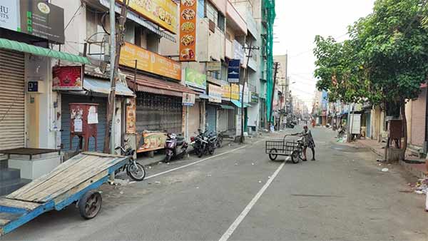 முடங்கிய மக்கள்