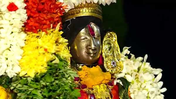 Madurai Kallazhagar temple aadi brahmorchavam begins with flag hoisting Madurai Kallazhagar temple aadi brahmorchavam begins with flag hoisting