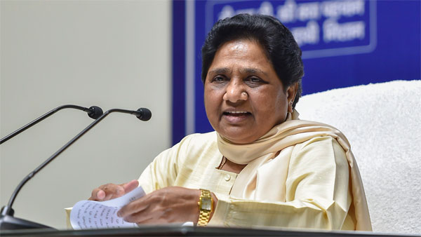 பகுஜன் சமாஜ் தலைவர்கள் மீது தாக்குதல்