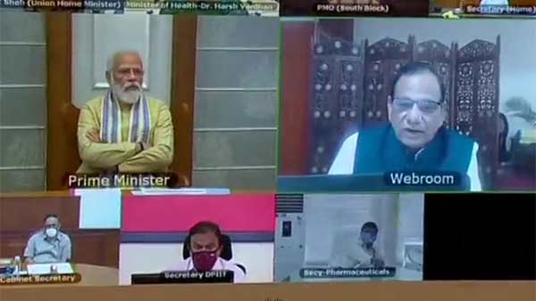 PM Modi asked people to maintain personal hygiene and social discipline in public places PM Modi asked people to maintain personal hygiene and social discipline in public places