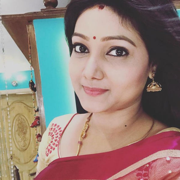 குடும்ப குத்துவிளக்கு