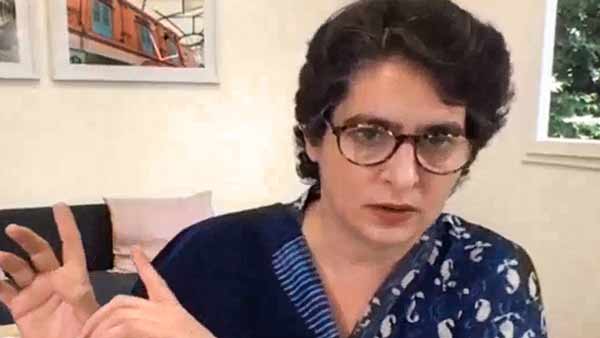 Priyanka Gandhi invites BJP leader Anil Baluni for tea before vacating the house Priyanka Gandhi invites BJP leader Anil Baluni for tea before vacating the house