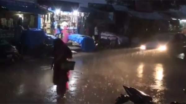 Heavy rains continued in various parts of Chennai Heavy rains continued in various parts of Chennai