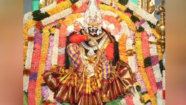 Sri Trishti Durga Soolini Durga Homam on Theipirai Ashtami Sri Trishti Durga Soolini Durga Homam on Theipirai Ashtami