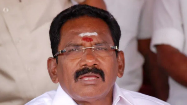 பிரார்த்தனை செய்தனர்