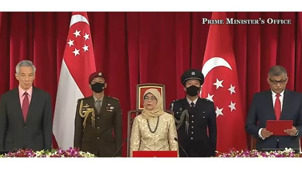 Singapore PM Lee Hsien Loong new Cabinet including 5 Tamil Minister swearing on Monday Singapore PM Lee Hsien Loong new Cabinet including 5 Tamil Minister swearing on Monday