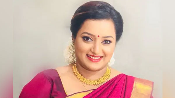 கொச்சி நீதிமன்றத்தில் ஆஜர்