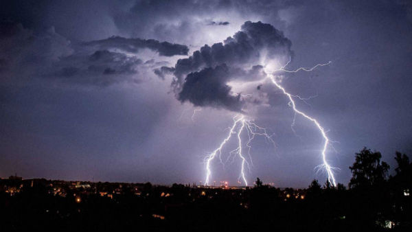 Lightning kills 26 people in a single day in Bihar Lightning kills 26 people in a single day in Bihar