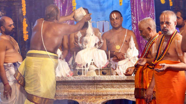 கோவிந்தராஜ பெருமாள் ஜேஷ்டாபிஷேகம்