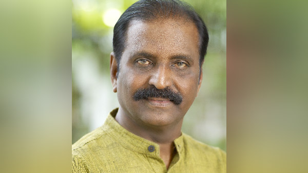 kaviperarasu vairamuthu birthday today special story by marabin maindhan muthaiah kaviperarasu vairamuthu birthday today special story by marabin maindhan muthaiah