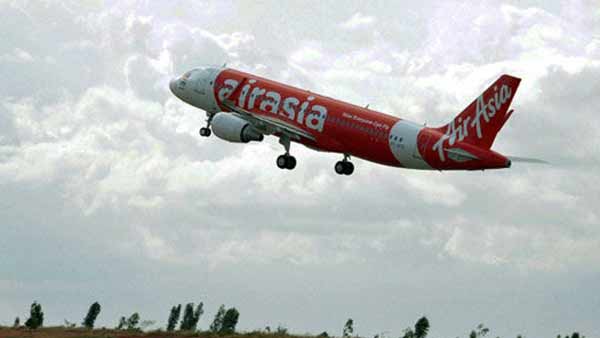 Mumbai bound Air Asia flight (i5-632) aborted hit with bird at Ranchi Airport Mumbai bound Air Asia flight (i5-632) aborted hit with bird at Ranchi Airport