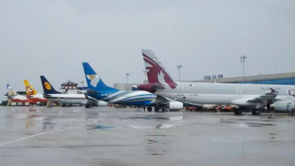 Civil Aviation Directorate bans wide-body aircraft at Kozhikode Airport during monsoon season Civil Aviation Directorate bans wide-body aircraft at Kozhikode Airport during monsoon season