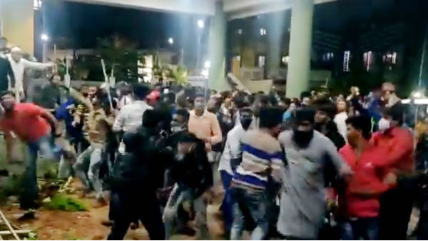 பேஸ்புக் போஸ்ட்