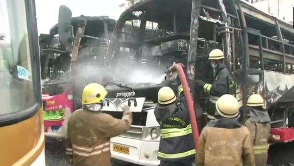 Koyambedu omni bustand fire accident 5 buses Damage Koyambedu omni bustand fire accident 5 buses Damage