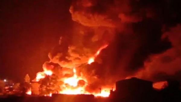 Telangana: Massive blaze at polymer unit warehouse in Sangareddy, no injuries Telangana: Massive blaze at polymer unit warehouse in Sangareddy, no injuries