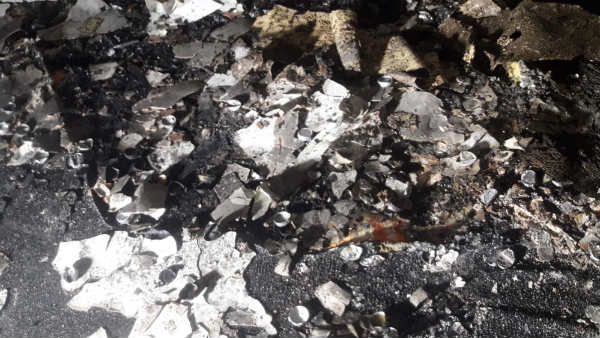 Mans proposal went wrong in flames Mans proposal went wrong in flames