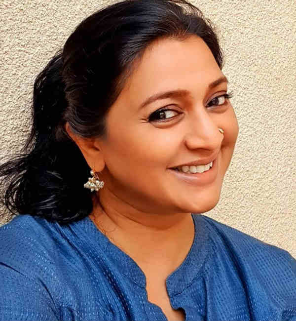 வாய் பிளந்த ரசிகர்கள்
