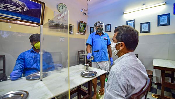 குறைந்த விலையில் மாஸ்க்குகள்